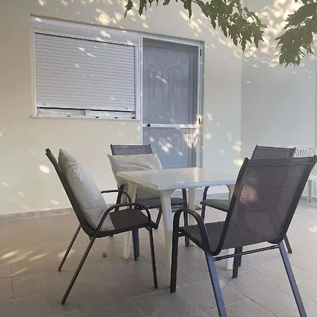 Apartament Eirini Apts On The *