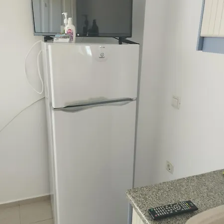 Eirini Apts On The Apartament Psari Forada