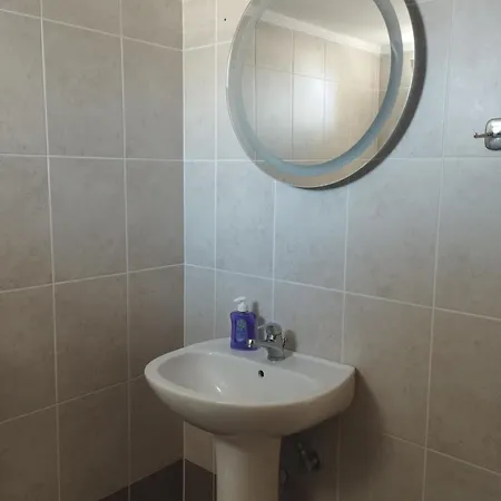 Eirini Apts On The Apartament Psari Forada