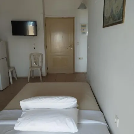 Eirini Apts On The Apartament *
